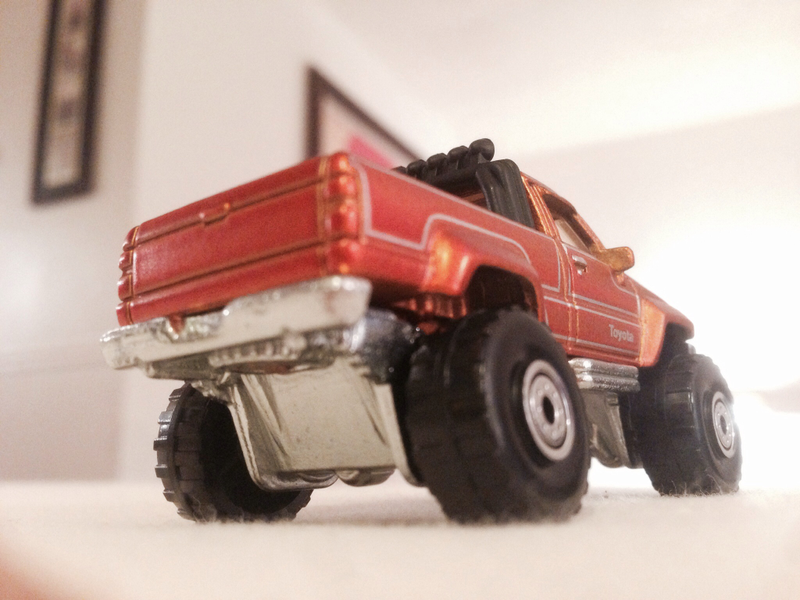 Illustration for article titled Cool Classics Strike Again: '87 Hilux